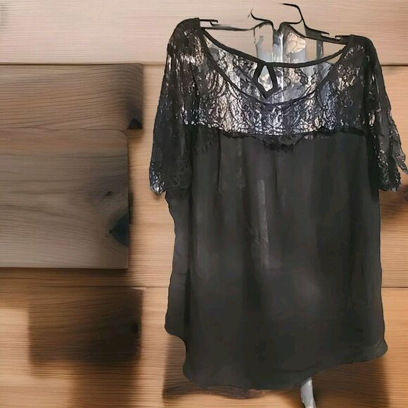 SHEIN Tops - Shein Curve 2XL Black Dress Shirt Lace Sleeves Casual